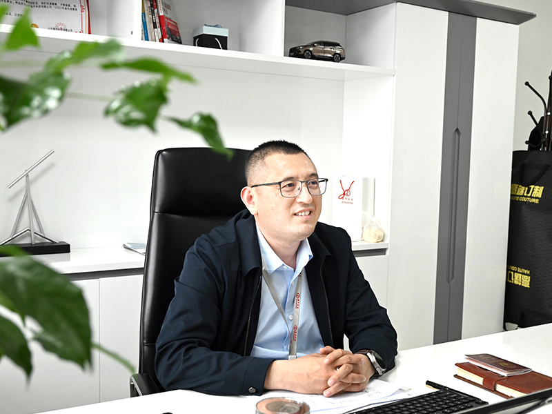 风采人物专访 | 心怀“国际梦” 一直在前进的奔跑者 — 李玉山